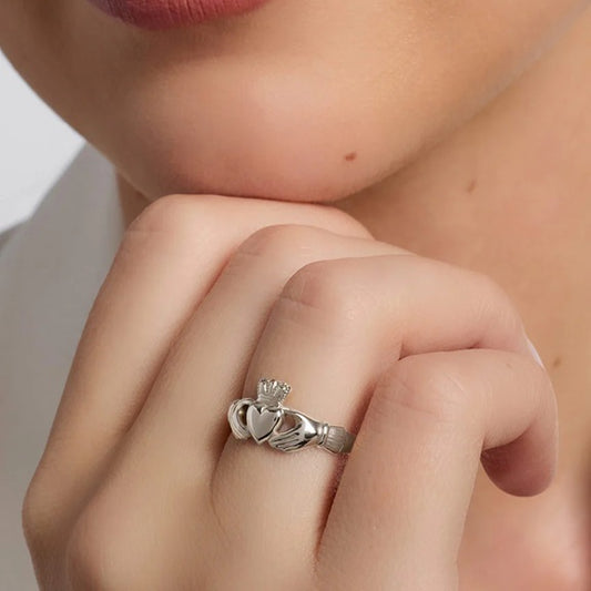 Sterling Silver Claddagh Ring