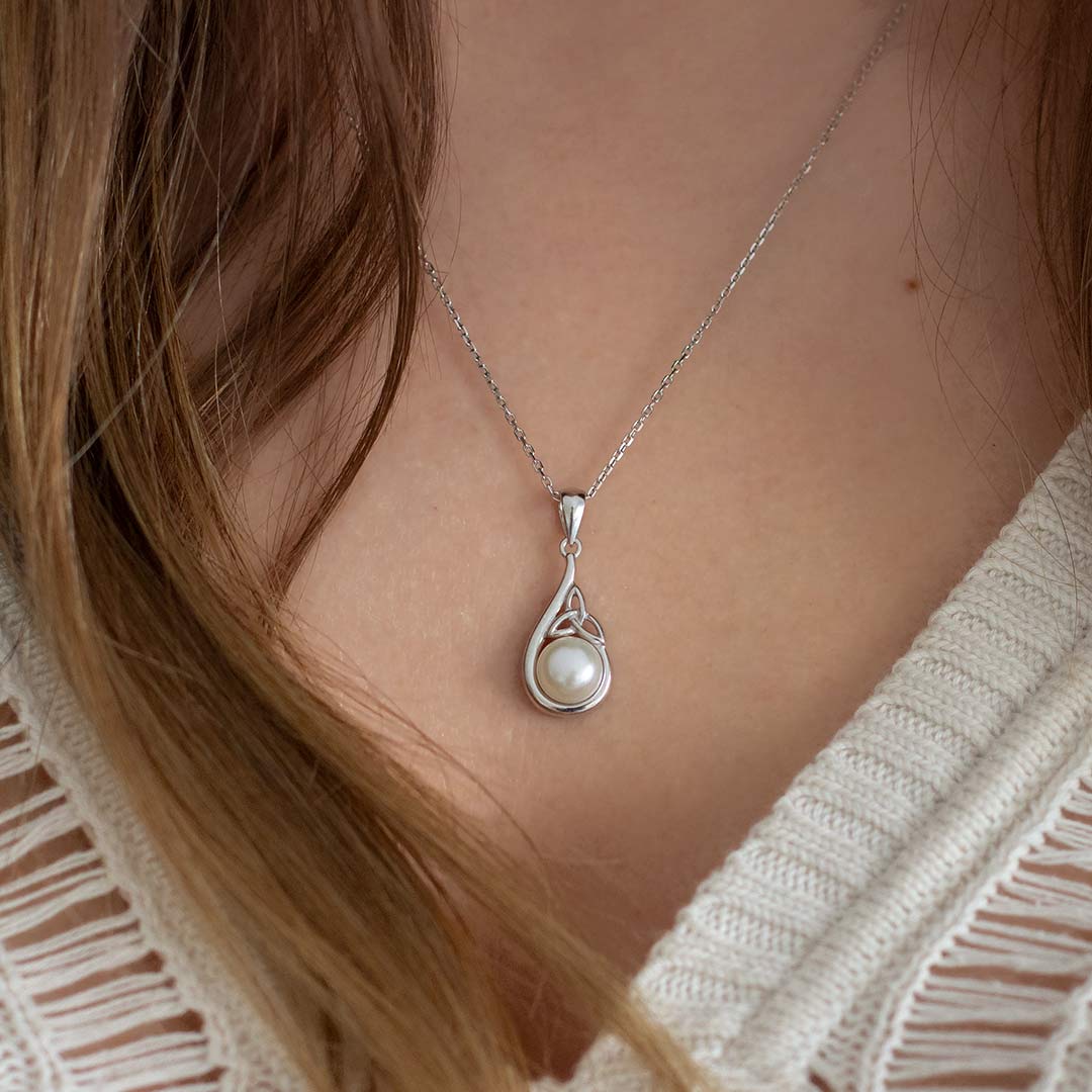 Freshwater Pearl Trinity Knot Necklace