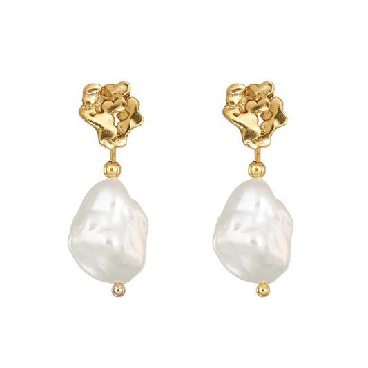 Giant's Causeway Pearl Earrings - Gold Vermeil