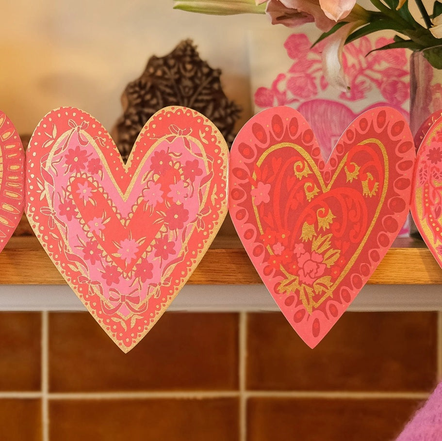 Valentine Hearts Concertina Garland