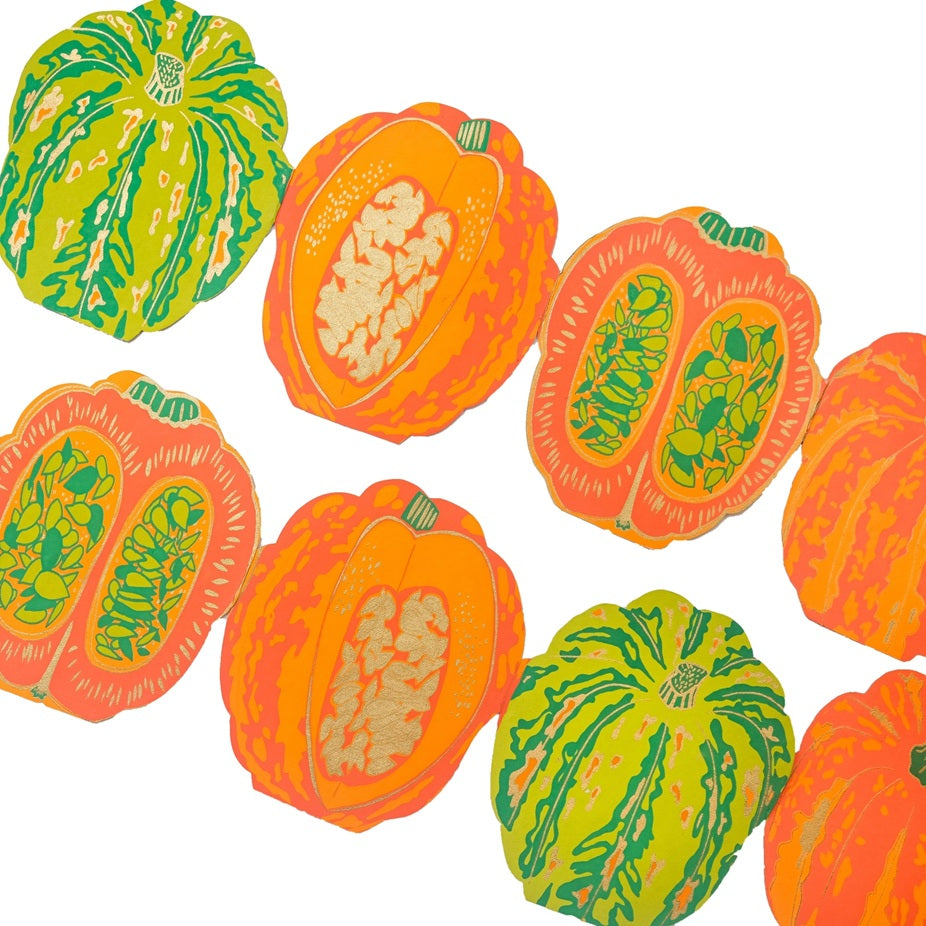 Pumpkin Concertina Garland