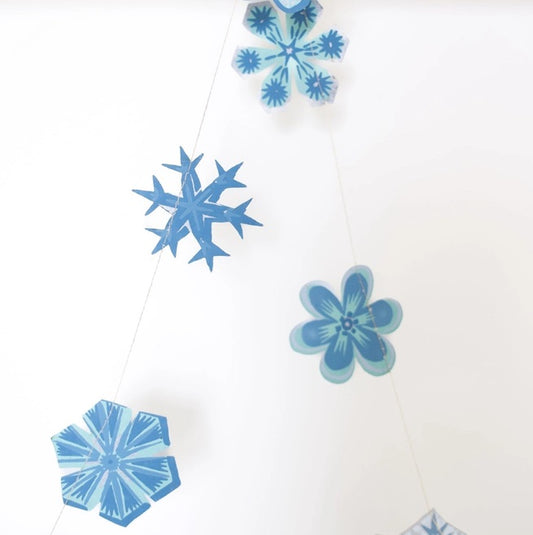 Winter Snowflake Garland